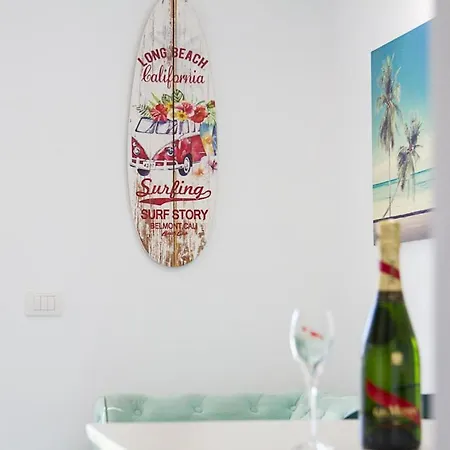 White House - Clasto سان ميغيل ذي أبونا