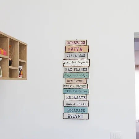 White House - Clasto Apartamento