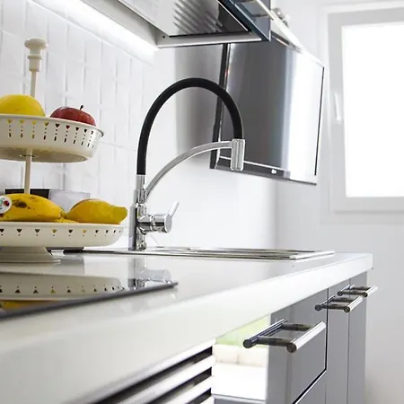 White House - Clasto Apartamento