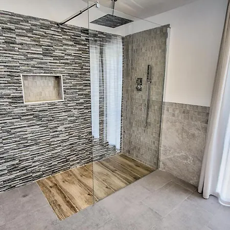 White House - Clasto San Miguel de Abona