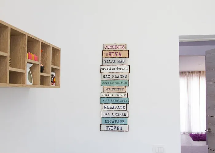 White House - Clasto Apartamento