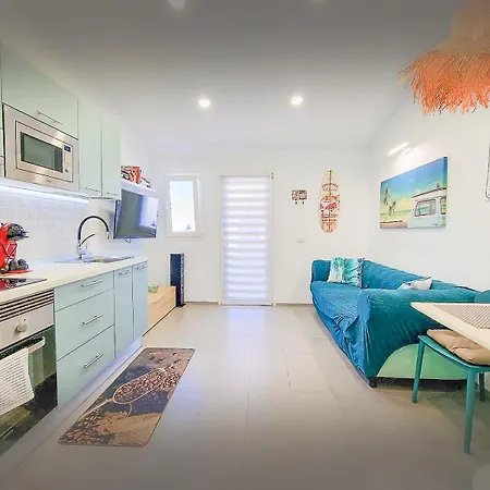 White House - Clasto Сан Мигель