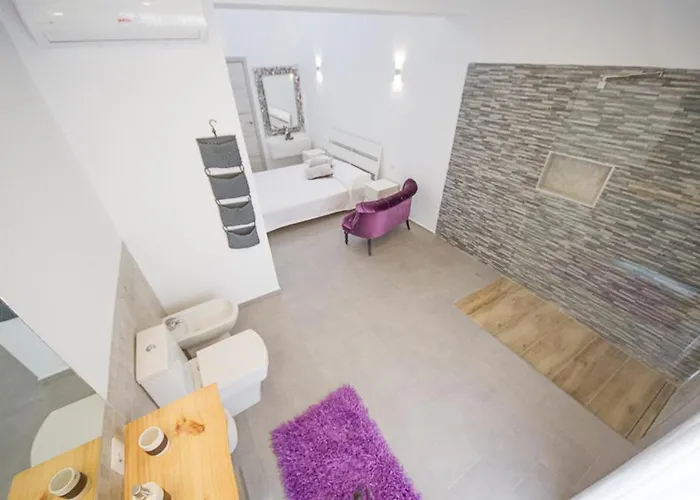 White House - Clasto *