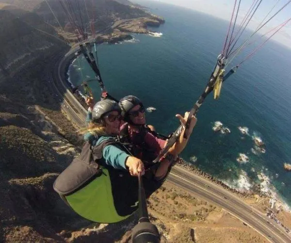 White House - Clasto