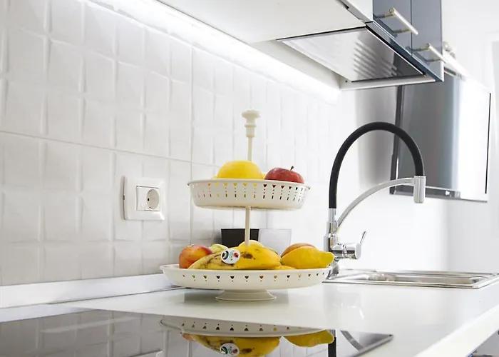 White House - Clasto *