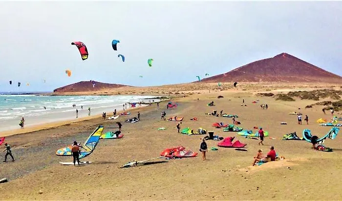 White House - Clasto Apartmán *